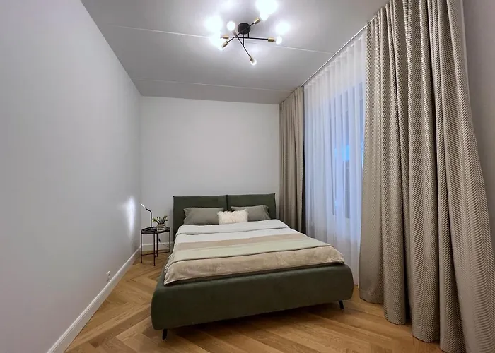 Apartament Ambassador *